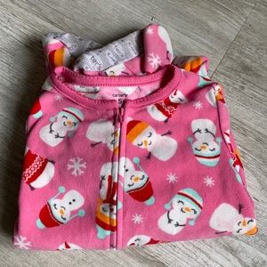 Carter’s size 5 winter footie pyjamas